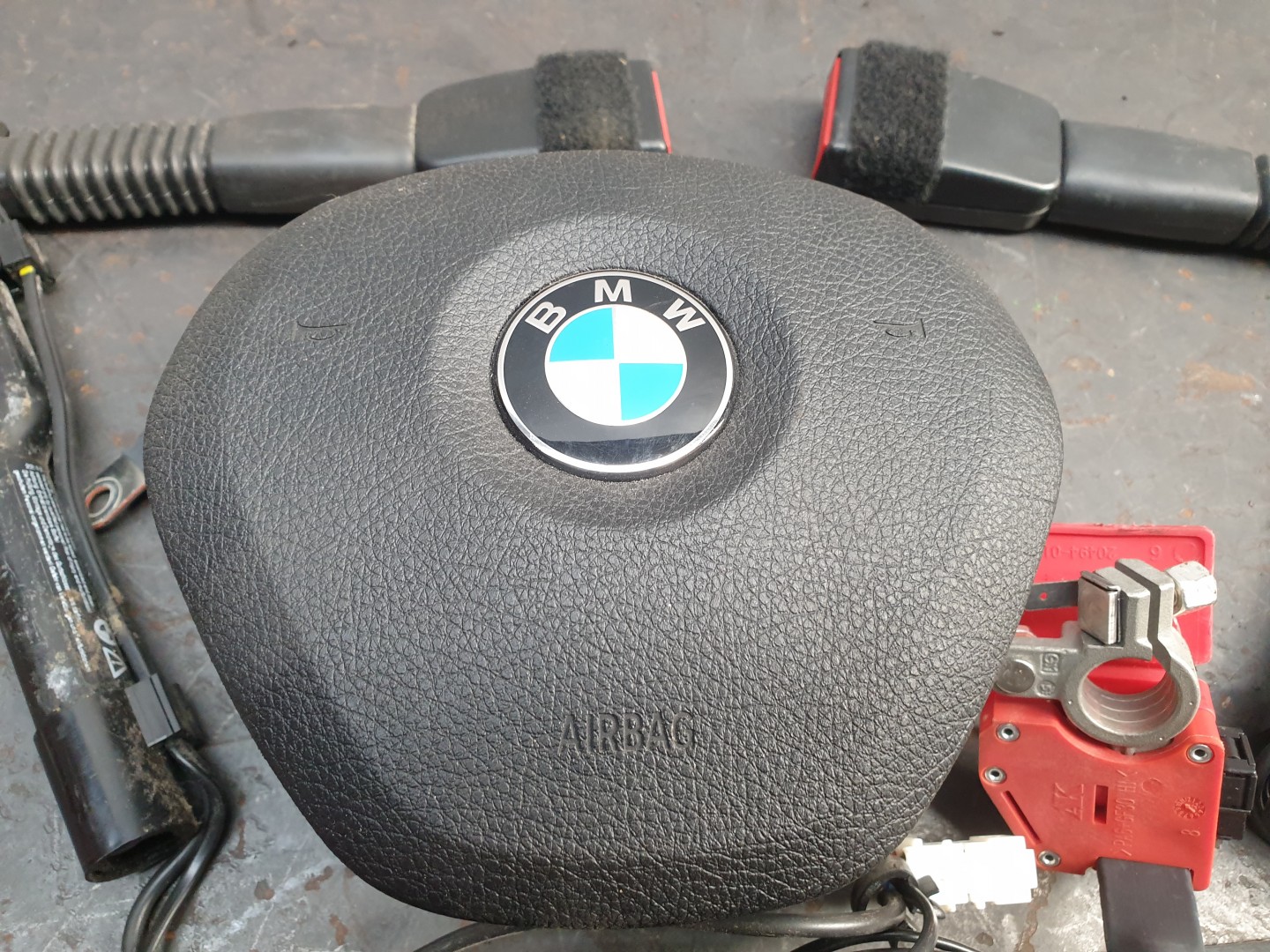 Conjunto airbags BMW 3 (F30, F80) | 11 - 18