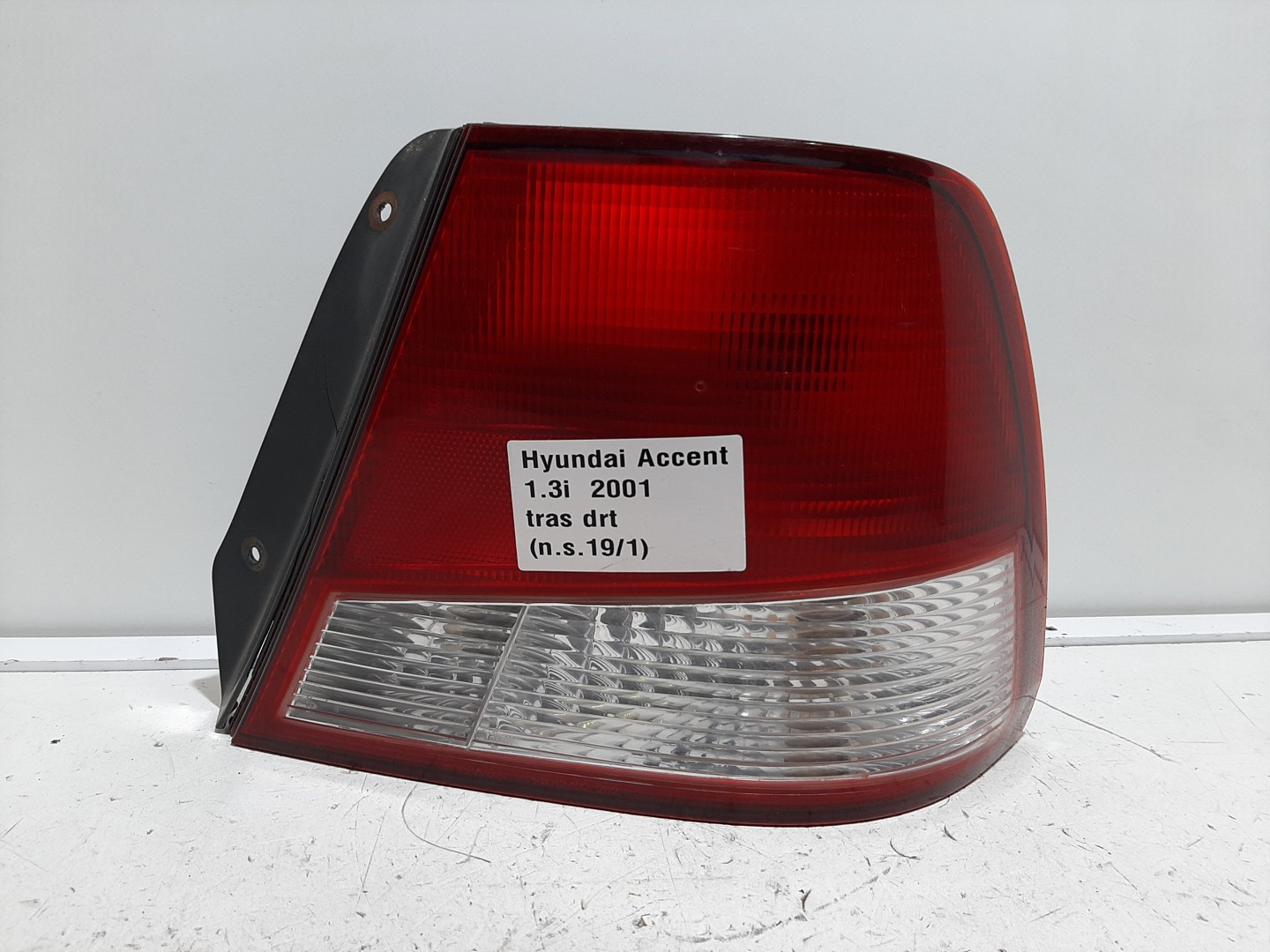Farolim Stop Dto HYUNDAI ACCENT II (LC) | 99 - 06