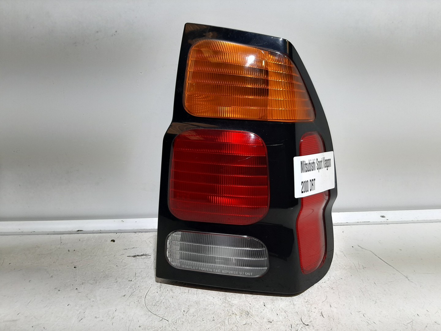 Farolim Stop Dto MITSUBISHI PAJERO SPORT I (K7_, K9_) | 96 - 