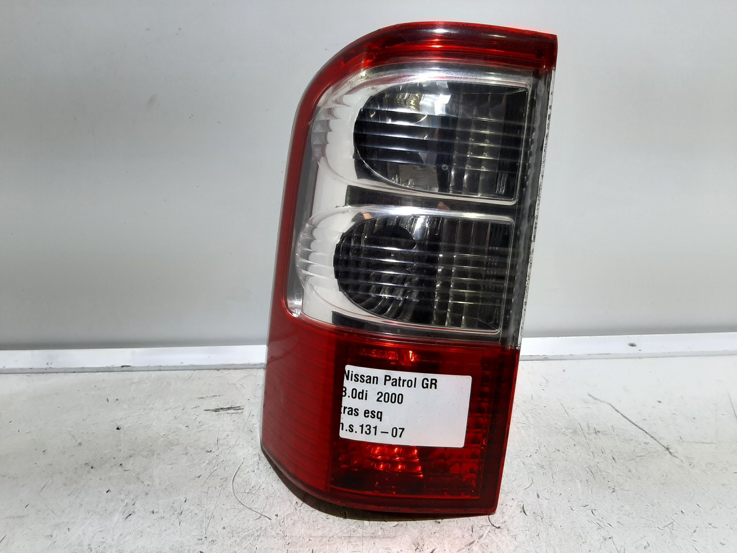 Farolim Stop Esq NISSAN PATROL GR V Wagon (Y61) | 97 - 