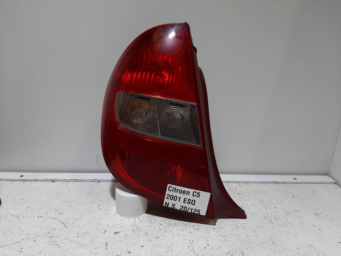 Farolim Stop Esq CITROEN C5 I (DC_) | 01 - 05
