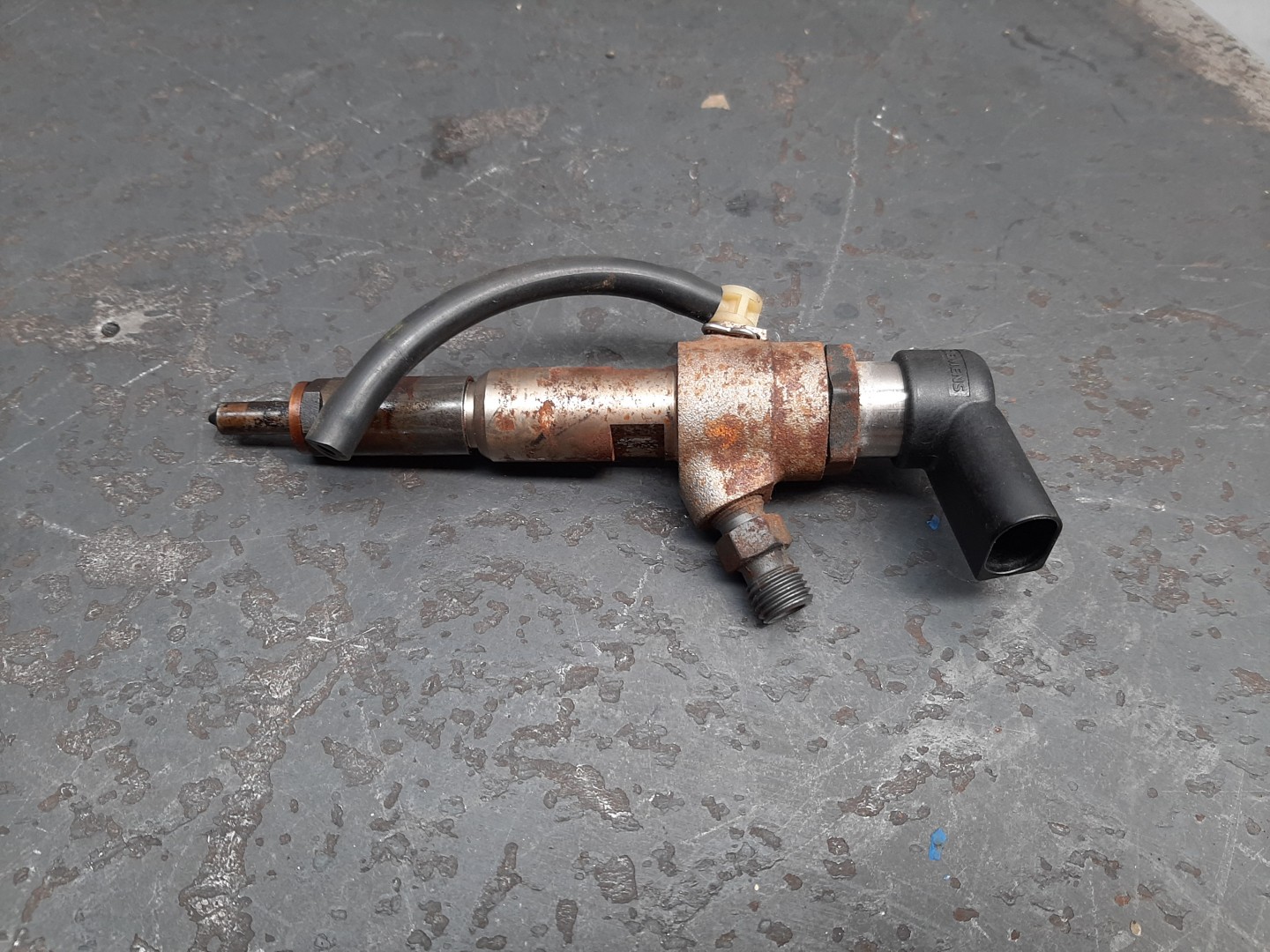 Injetor CITROEN C3 I (FC_, FN_) | 02 - 