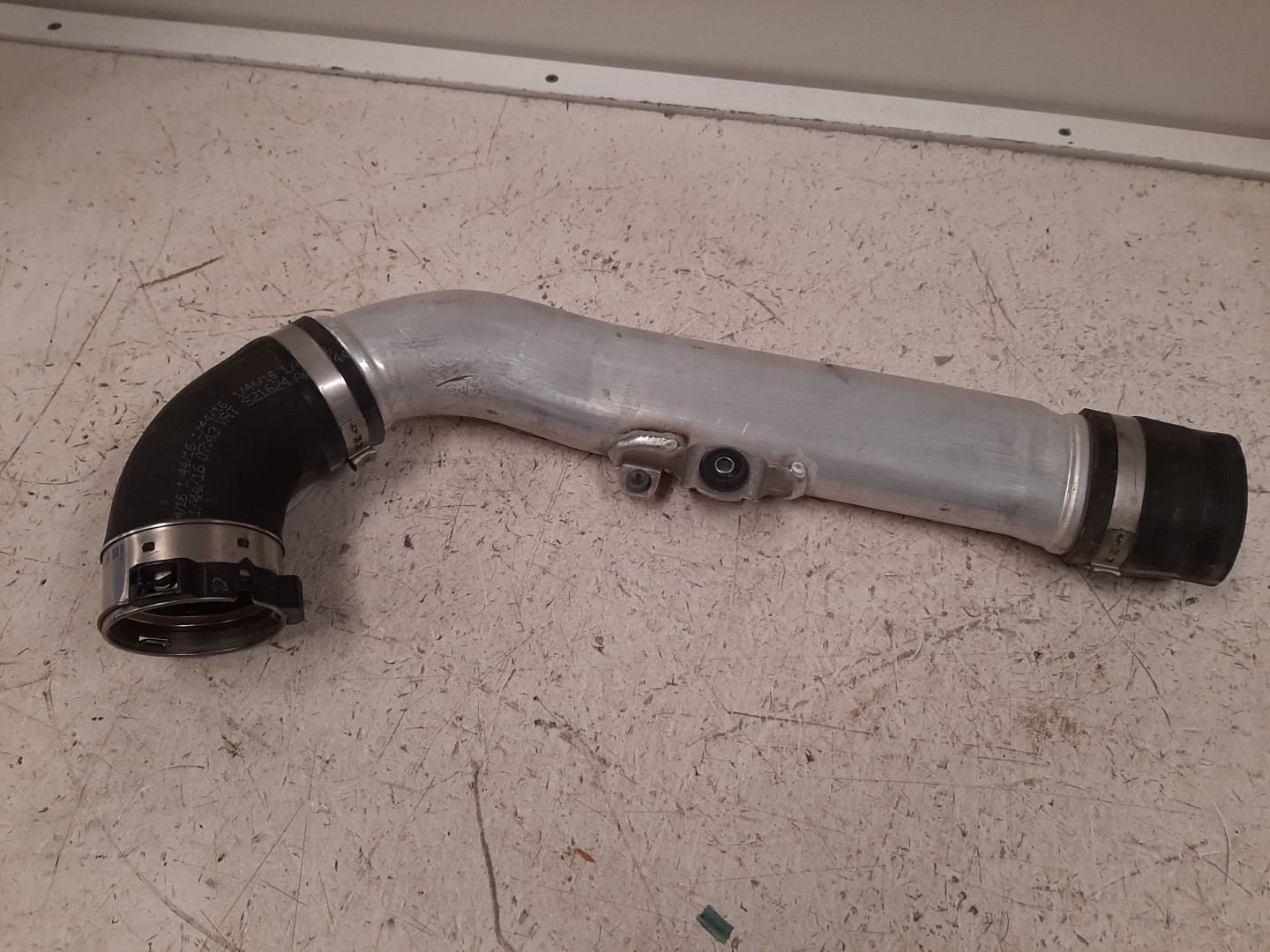 Tubo intercooler MERCEDES-BENZ C-CLASS (W205) | 13 - 