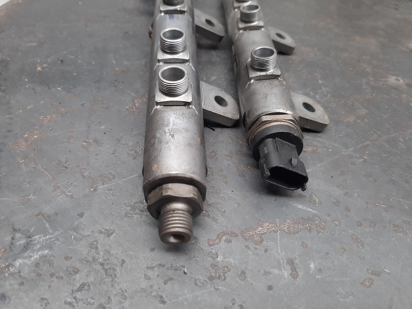 Regua de Injecção JAGUAR XF (X250) | 08 - 15