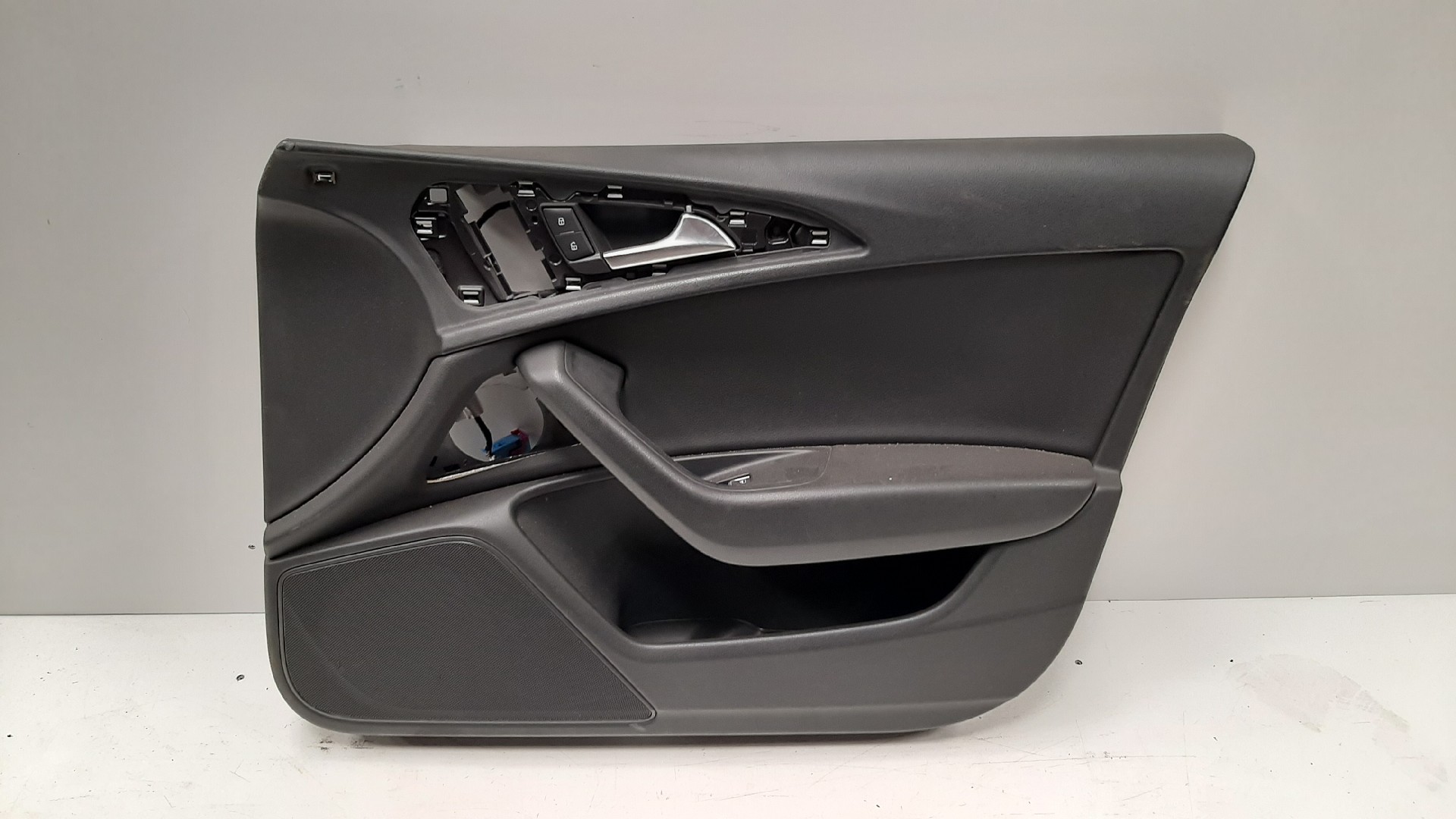 Quartela Frt Dto AUDI A6 (4G2, 4GC, C7) | 10 - 18