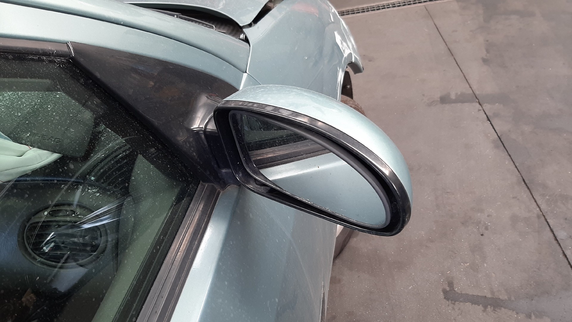 Espelho Retrovisor Dto FORD FOCUS três volumes (DFW) | 99 - 09