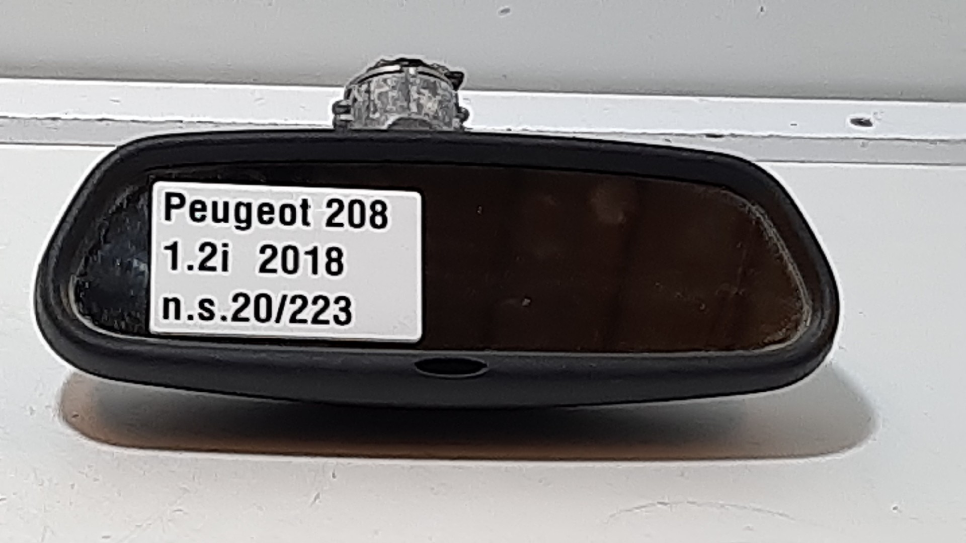 Espelho Retrovisor Central Interior PEUGEOT 208 I (CA_, CC_) | 12 - 