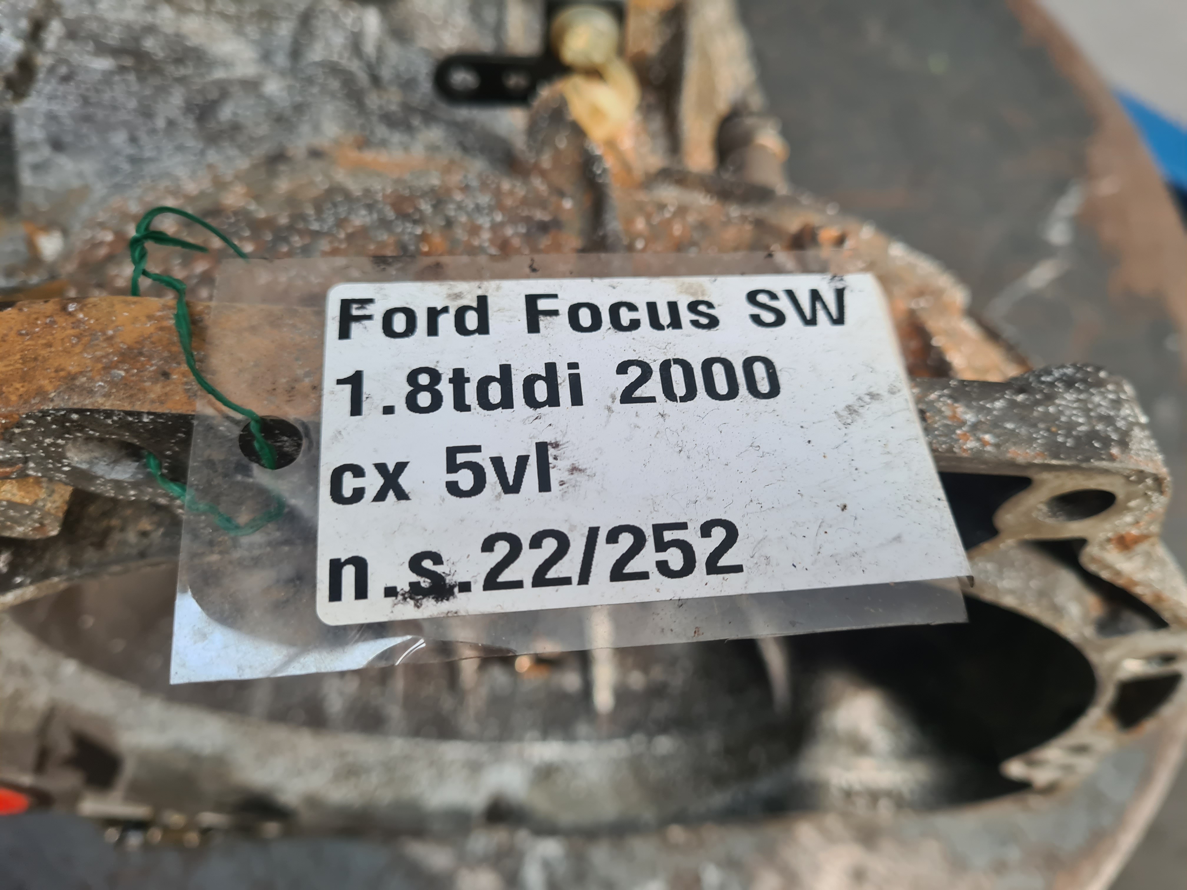 Caixa Velocidades FORD FOCUS três volumes (DFW) | 99 - 09