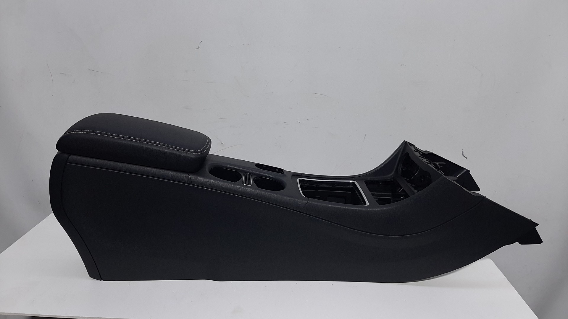 Consola Central MERCEDES-BENZ A-CLASS (W176) | 12 - 18