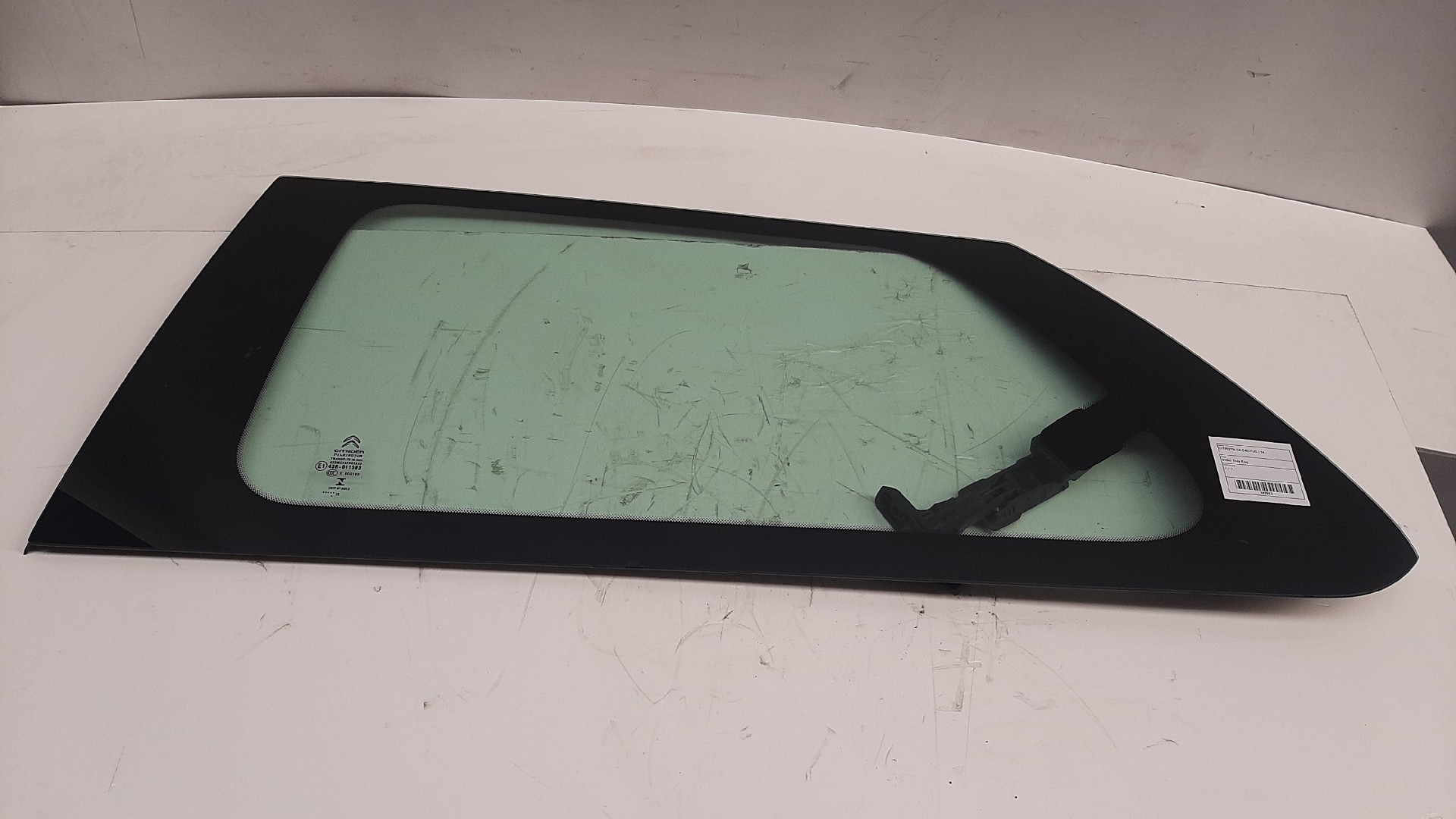 Vidro Trás Esq CITROEN C4 CACTUS | 14 - 