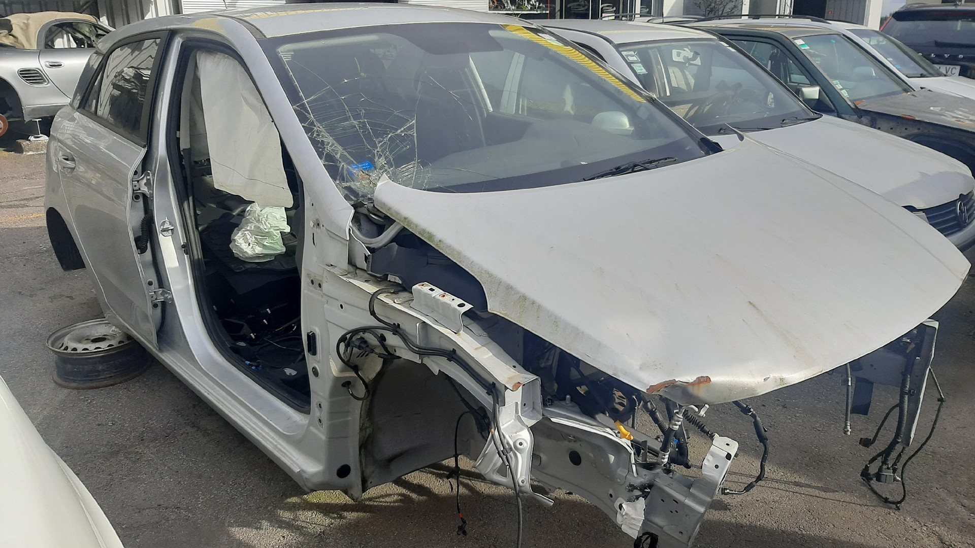 Carroçaria / Cabine HYUNDAI i20 (GB, IB) | 14 - 