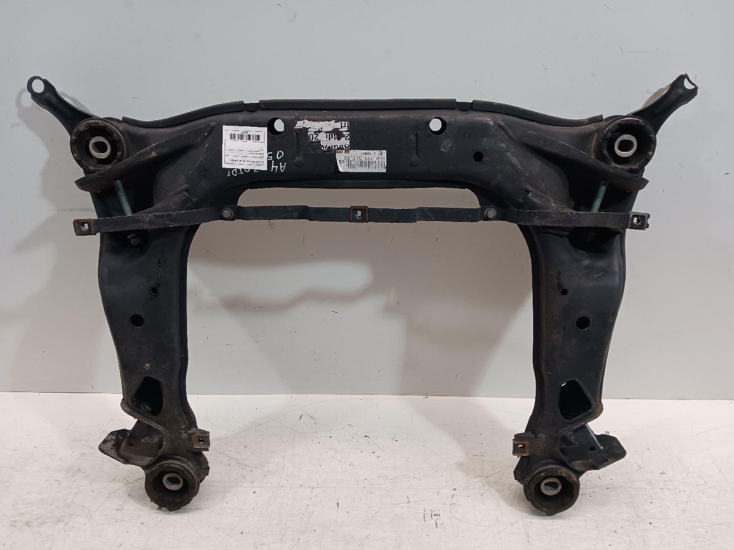 Charriot Frente AUDI A4 (8EC, B7) | 04 - 08