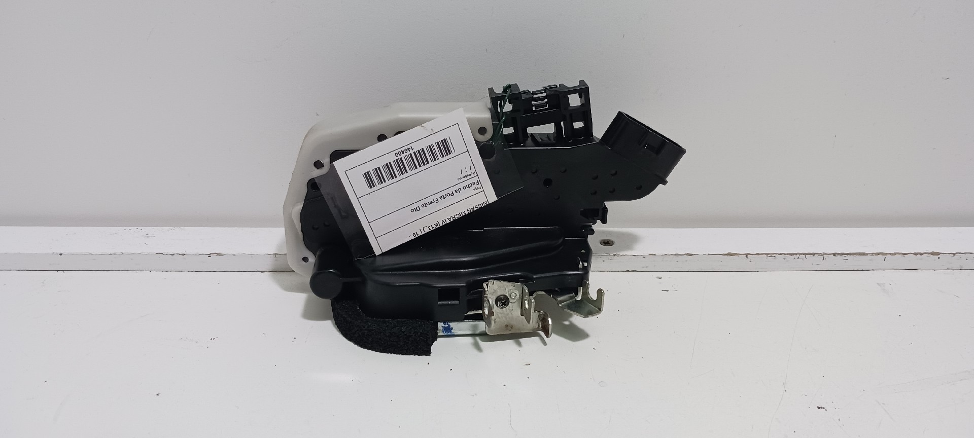 Fecho da Porta Frente Dto NISSAN MICRA IV (K13_) | 10 - 