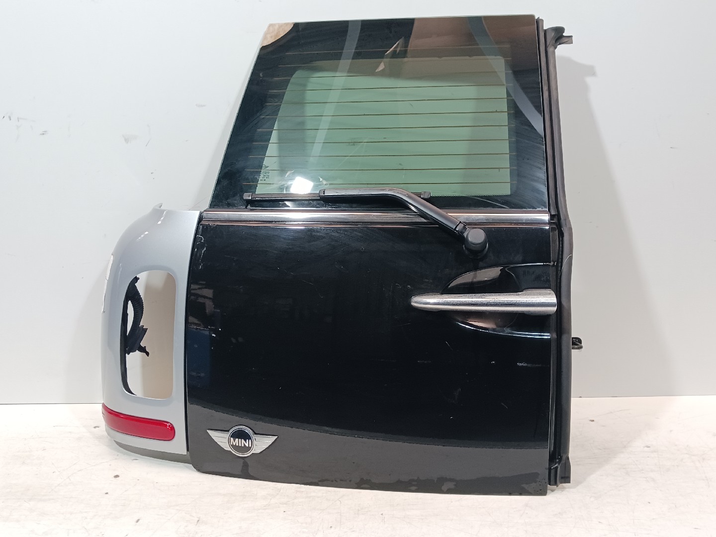 Porta da Mala Esq MINI MINI CLUBMAN (R55) | 06 - 15