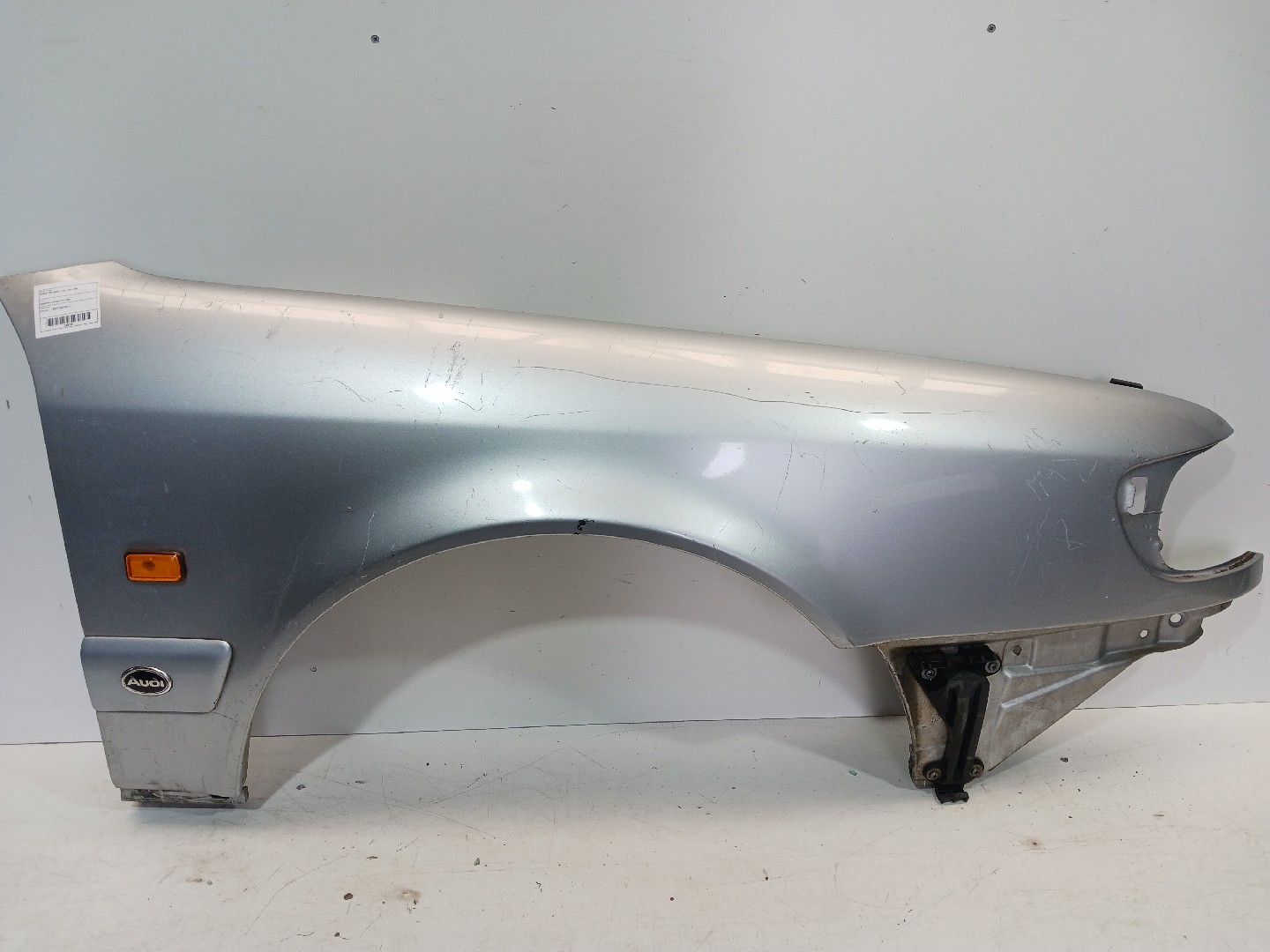 Guarda Lamas Frt Dto AUDI 100 (4A2, C4) | 90 - 94