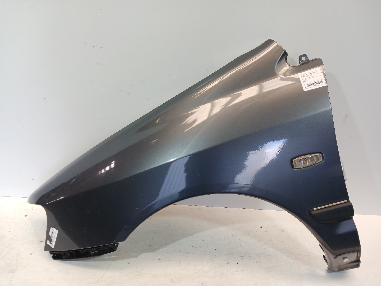 Guarda Lamas Frt Esq MITSUBISHI SPACE STAR Veículo multiuso (DG_A) | 98 - 04