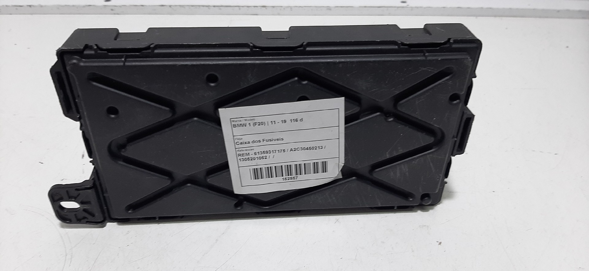 Caixa dos Fusíveis BMW 1 (F20) | 11 - 19