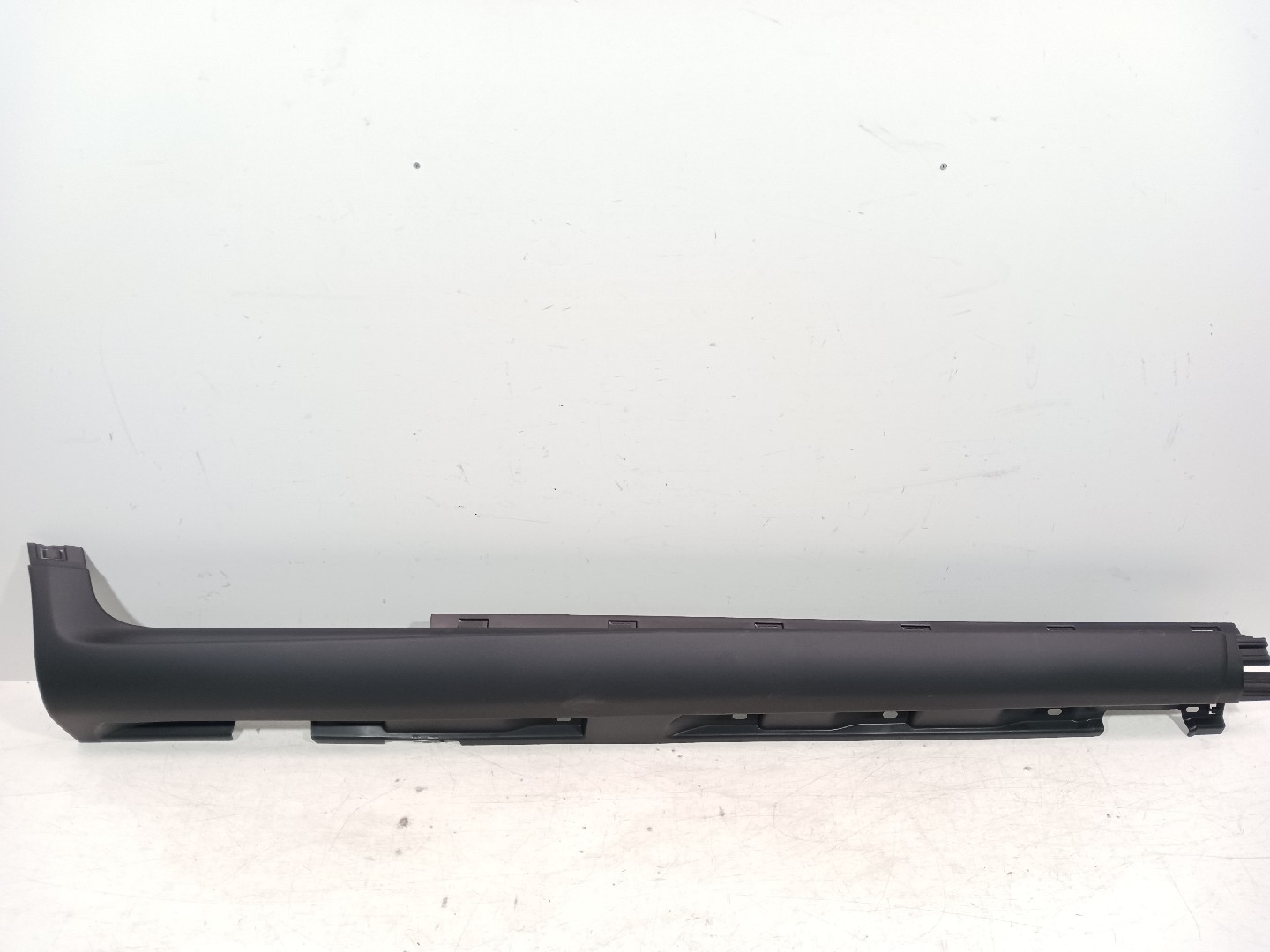 Embaladeira Dto VOLVO C30 (533) | 06 - 13