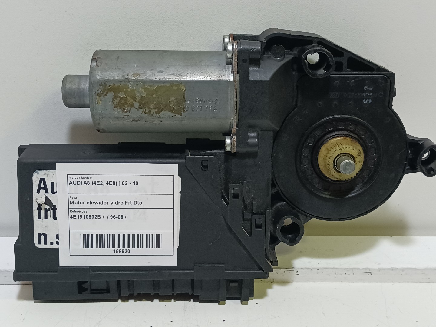 Motor elevador vidro Frt Dto  AUDI A8 (4E2, 4E8) | 02 - 10