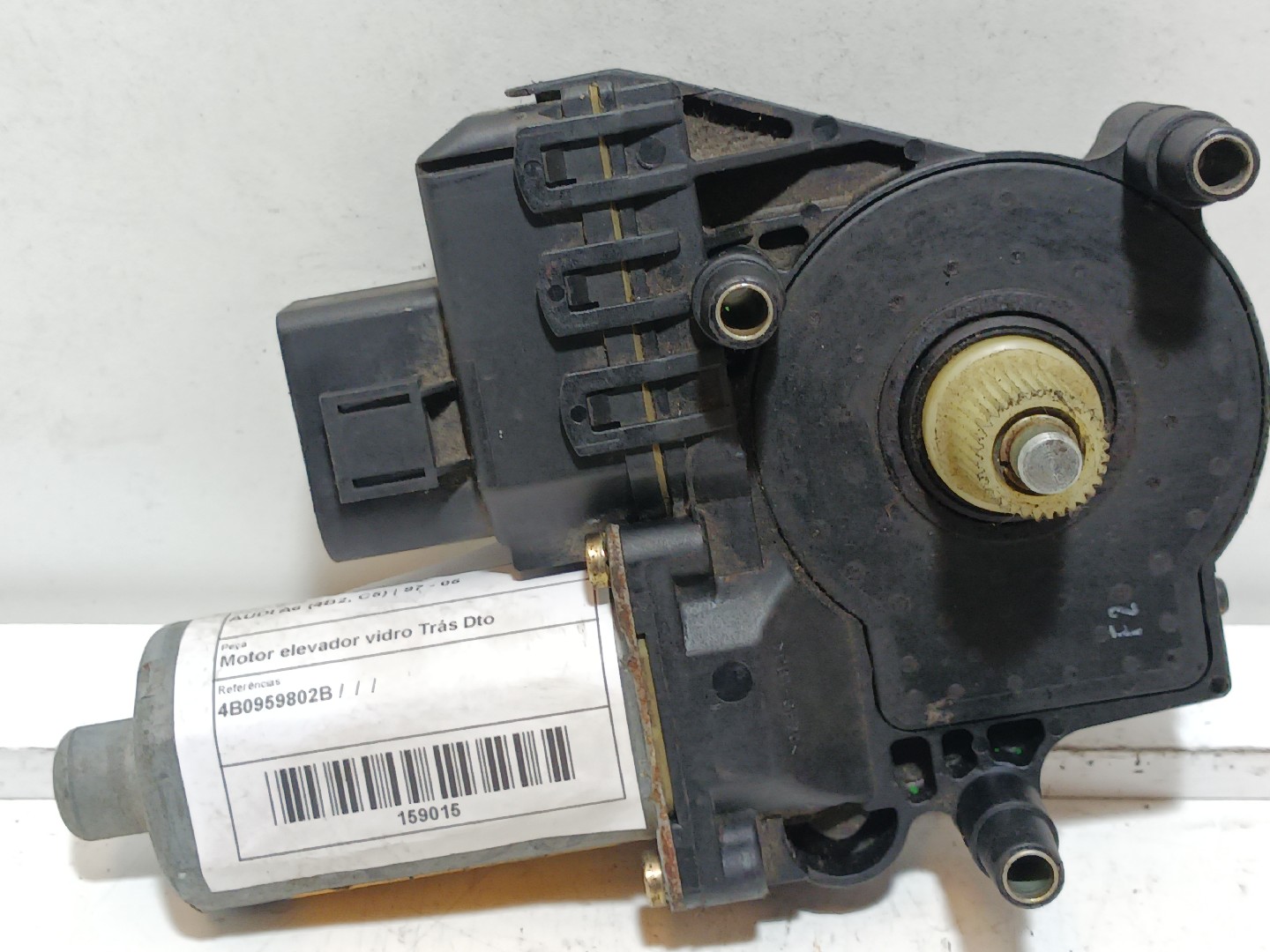 Motor elevador vidro Trás Dto AUDI A6 (4B2, C5) | 97 - 05