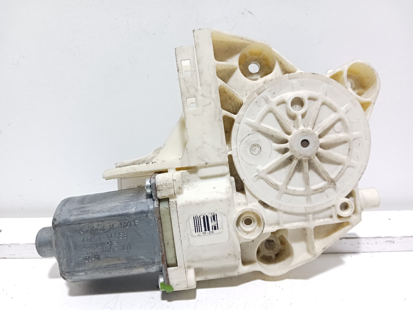Motor elevador vidro Frt Dto  FORD FOCUS II (DA_, HCP, DP) | 04 - 13