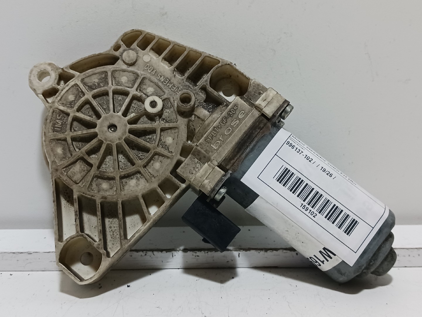 Motor elevador vidro Frt Dto  MERCEDES-BENZ A-CLASS (W169) | 04 - 12