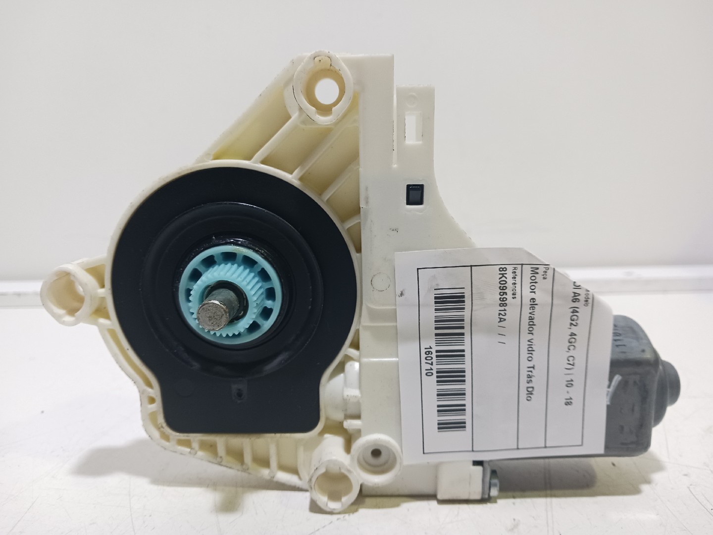 Motor elevador vidro Trás Dto AUDI A6 (4G2, 4GC, C7) | 10 - 18