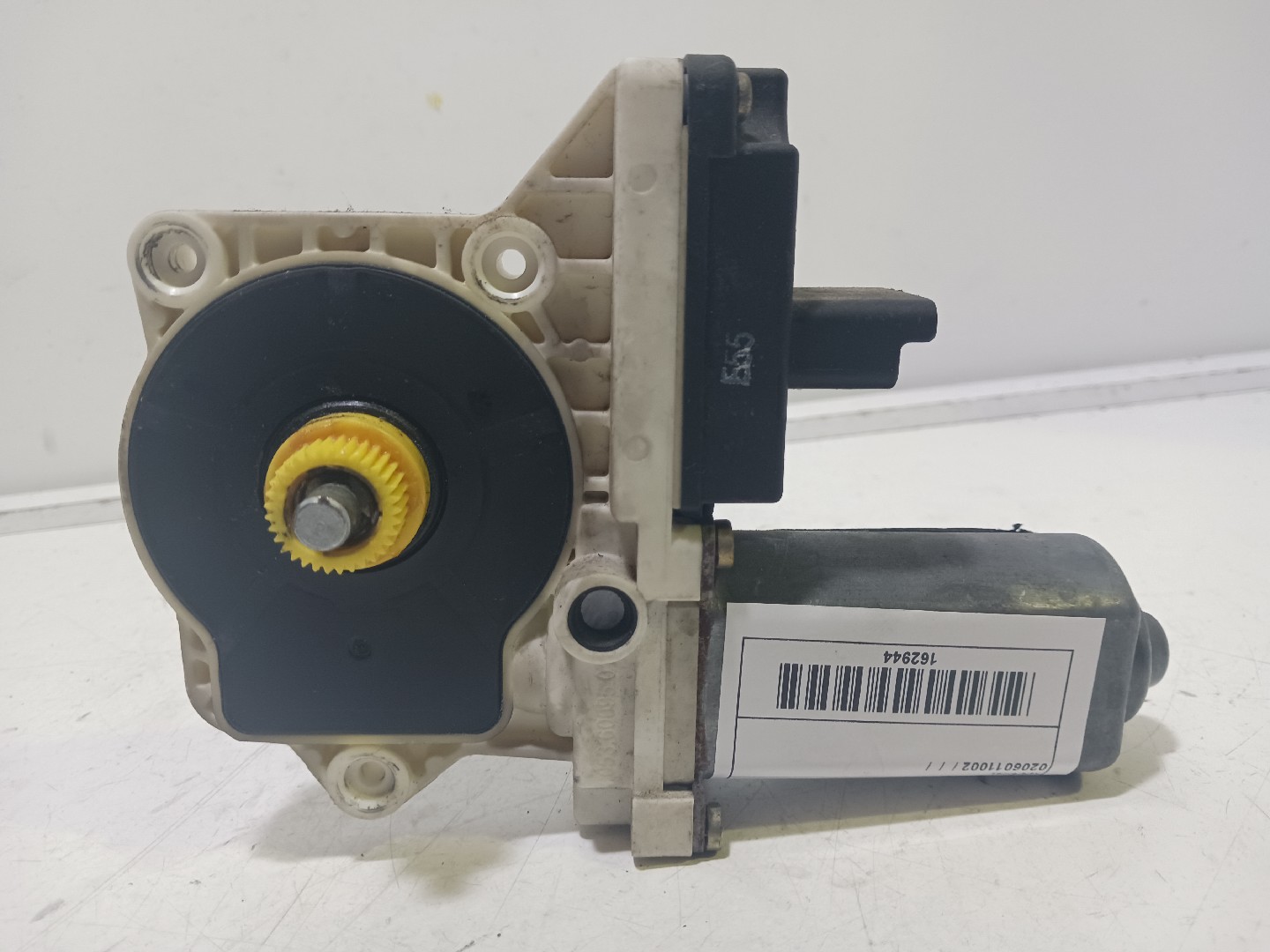 Motor elevador vidro Frt Esq CITROEN C2 (JM_) | 03 - 17
