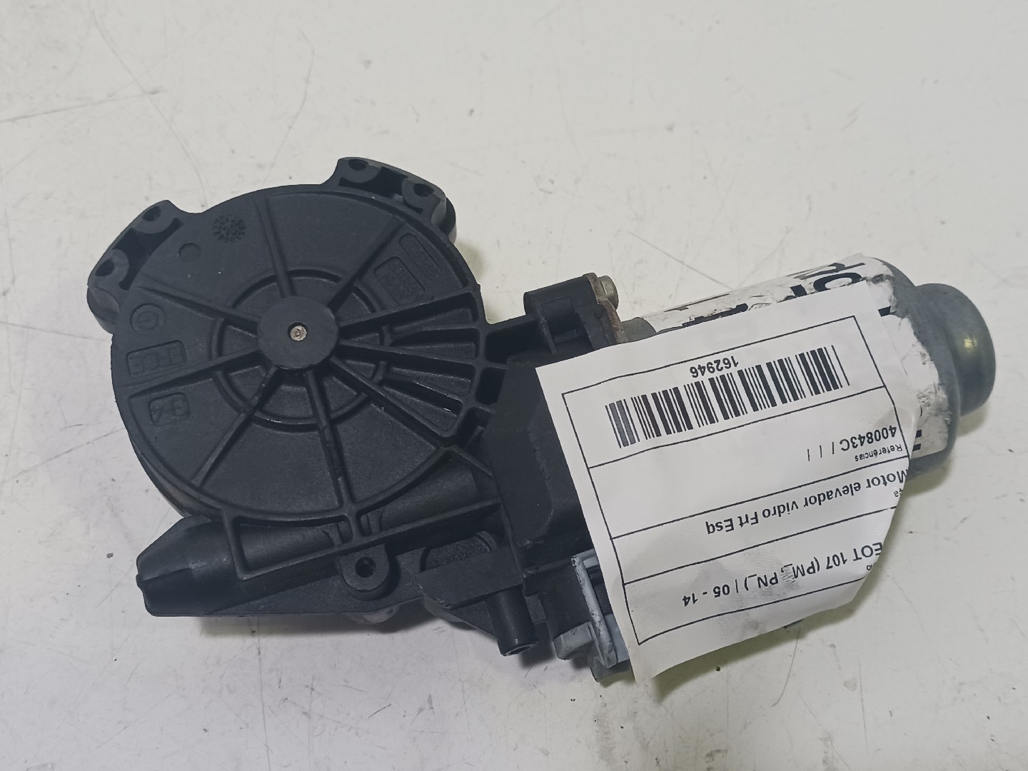 Motor elevador vidro Frt Esq PEUGEOT 107 (PM_, PN_) | 05 - 14