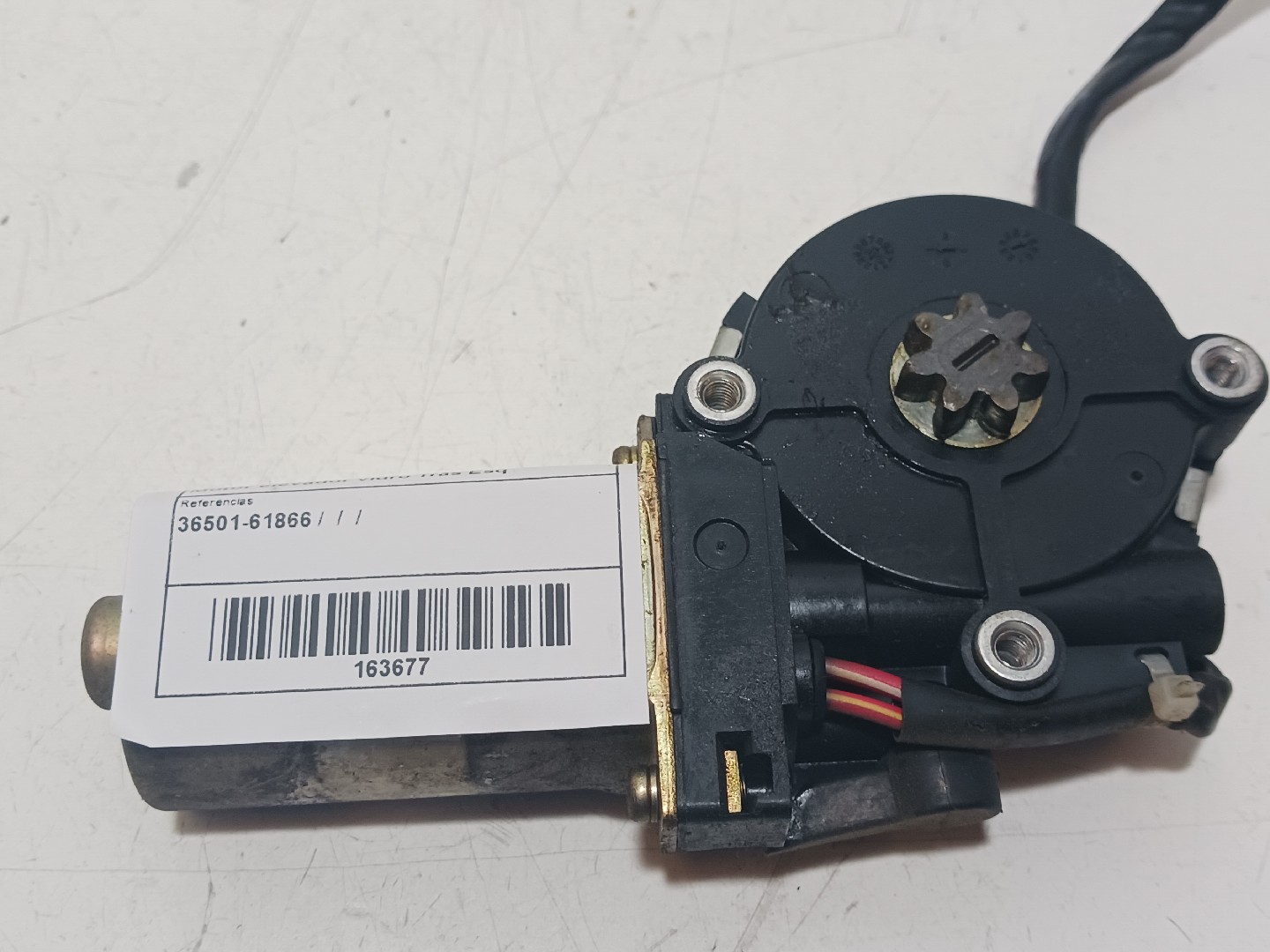 Motor elevador vidro Trás Esq MAZDA 323 F VI (BJ) | 98 - 04