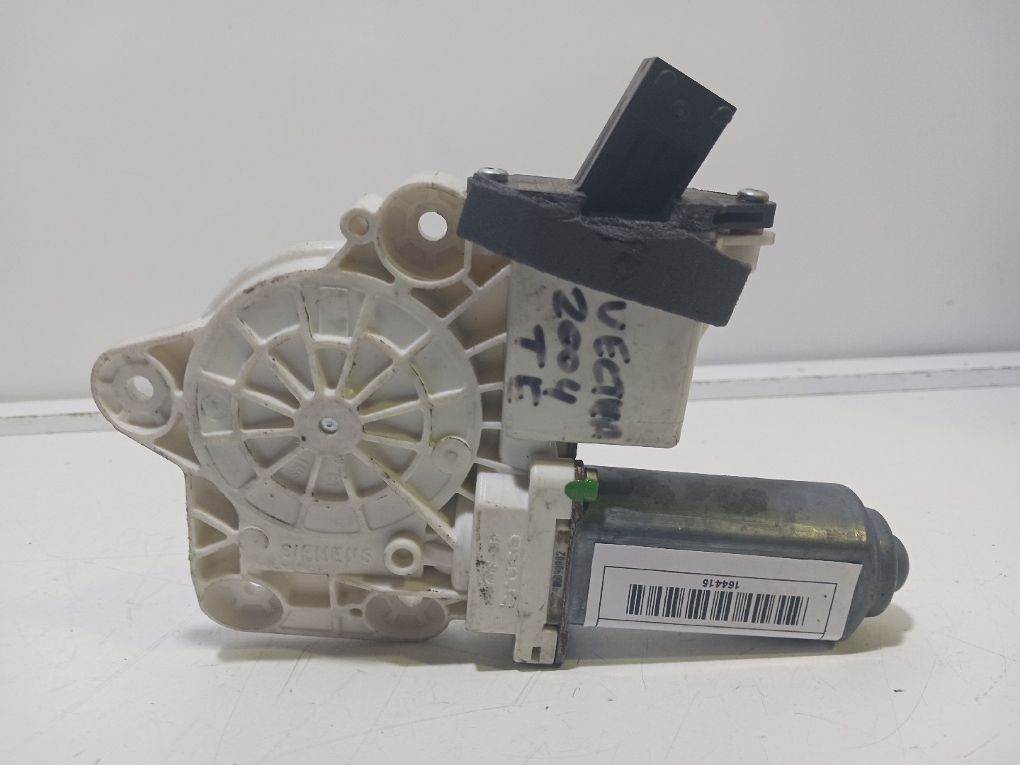 Motor elevador vidro Trás Esq OPEL VECTRA C (Z02) | 02 - 09