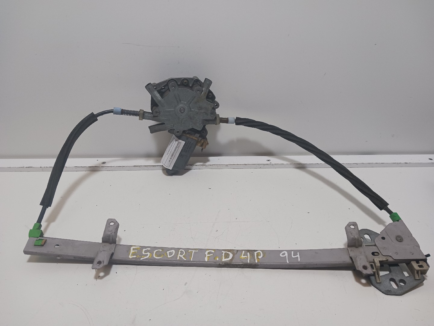 Levanta Vidros Frente Dto FORD ESCORT VI (GAL) | 92 - 96