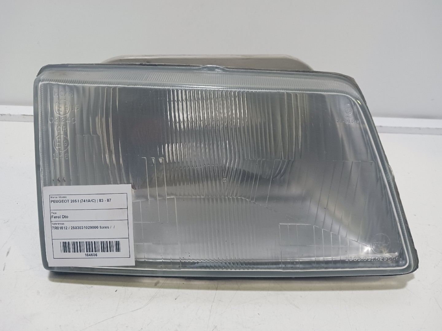 Farol Dto PEUGEOT 205 I (741A/C) | 83 - 87