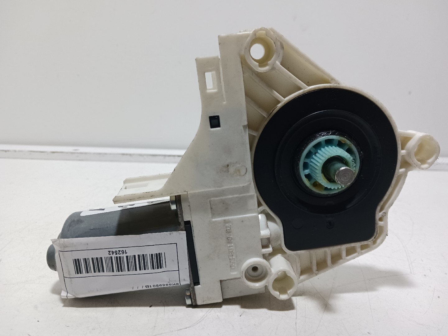 Motor elevador vidro Frt Esq AUDI A6 (4G2, 4GC, C7) | 10 - 18