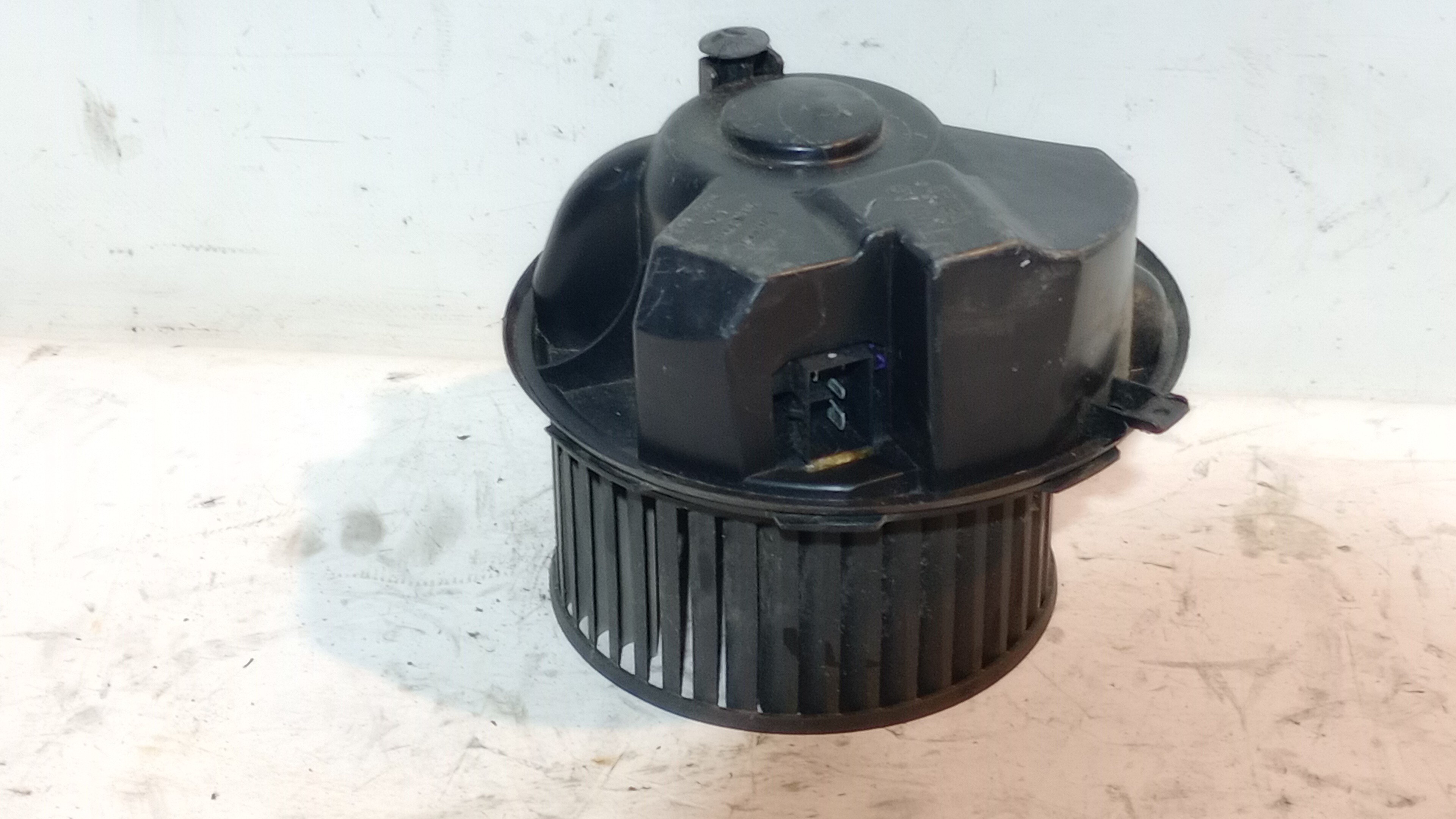 Motor de Sofagem AUDI A3 (8P1) | 03 - 13
