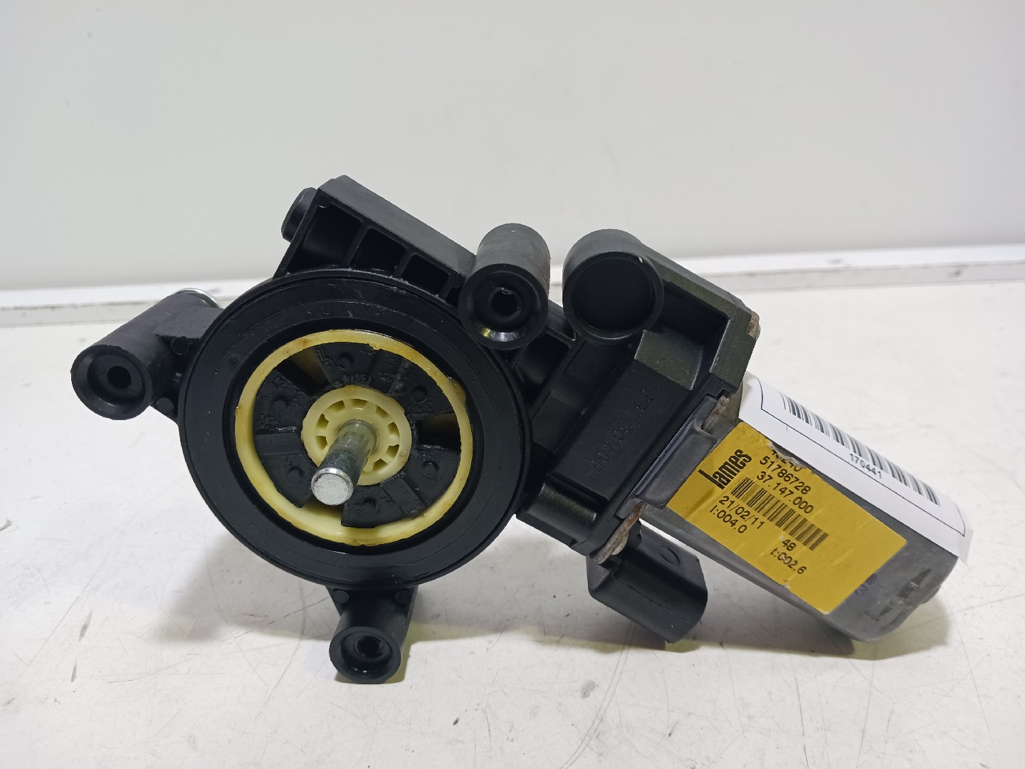 Motor elevador vidro Frt Dto  FIAT GRANDE PUNTO (199_) | 05 - 