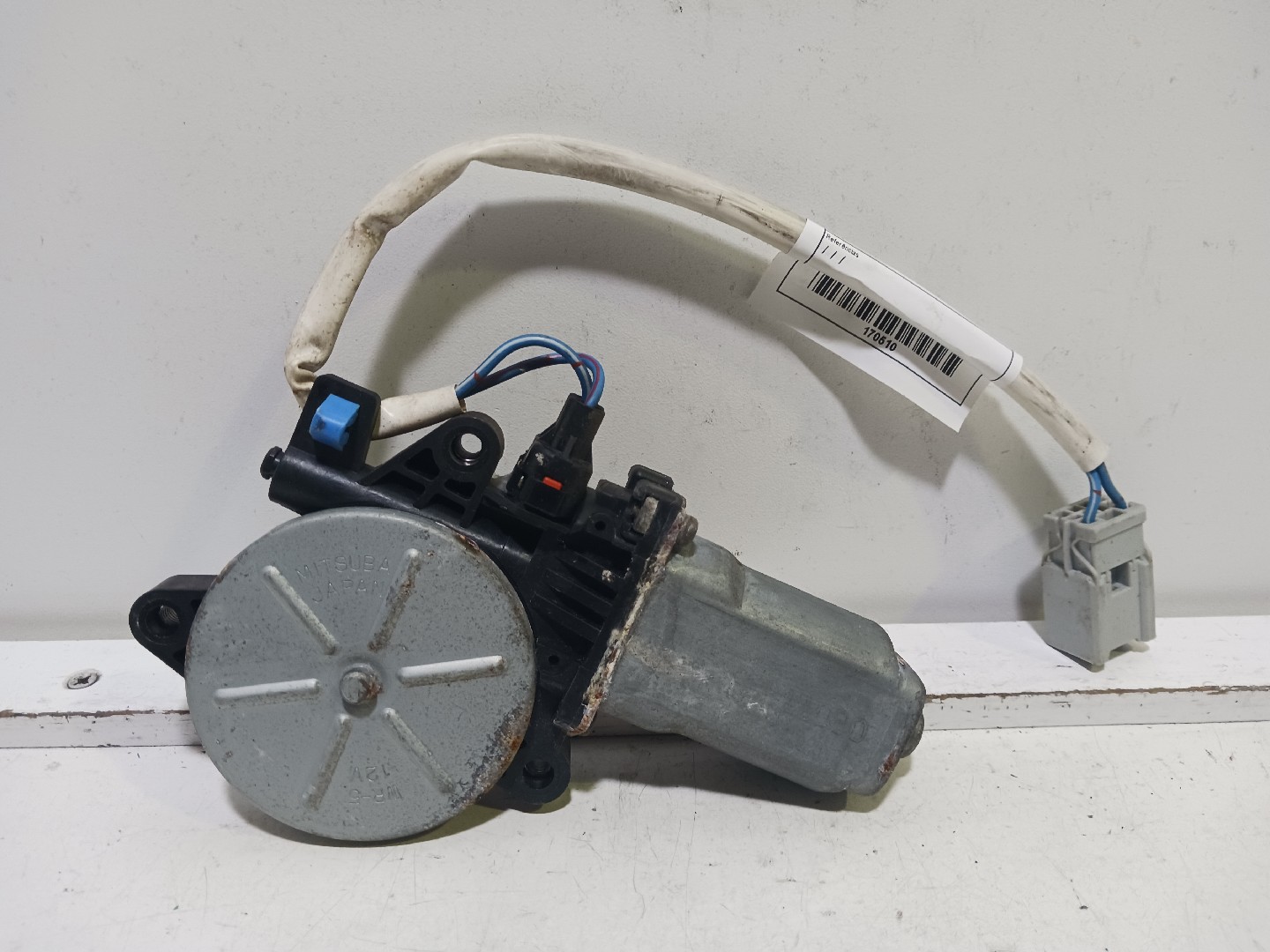 Motor elevador vidro Frt Dto  HONDA HR-V (GH) | 99 - 05