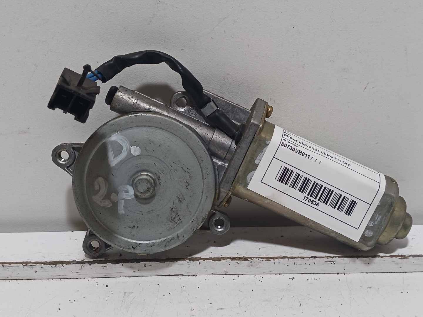 Motor elevador vidro Frt Dto  NISSAN PATROL GR IV (Y60, GR, 260L) | 86 - 98