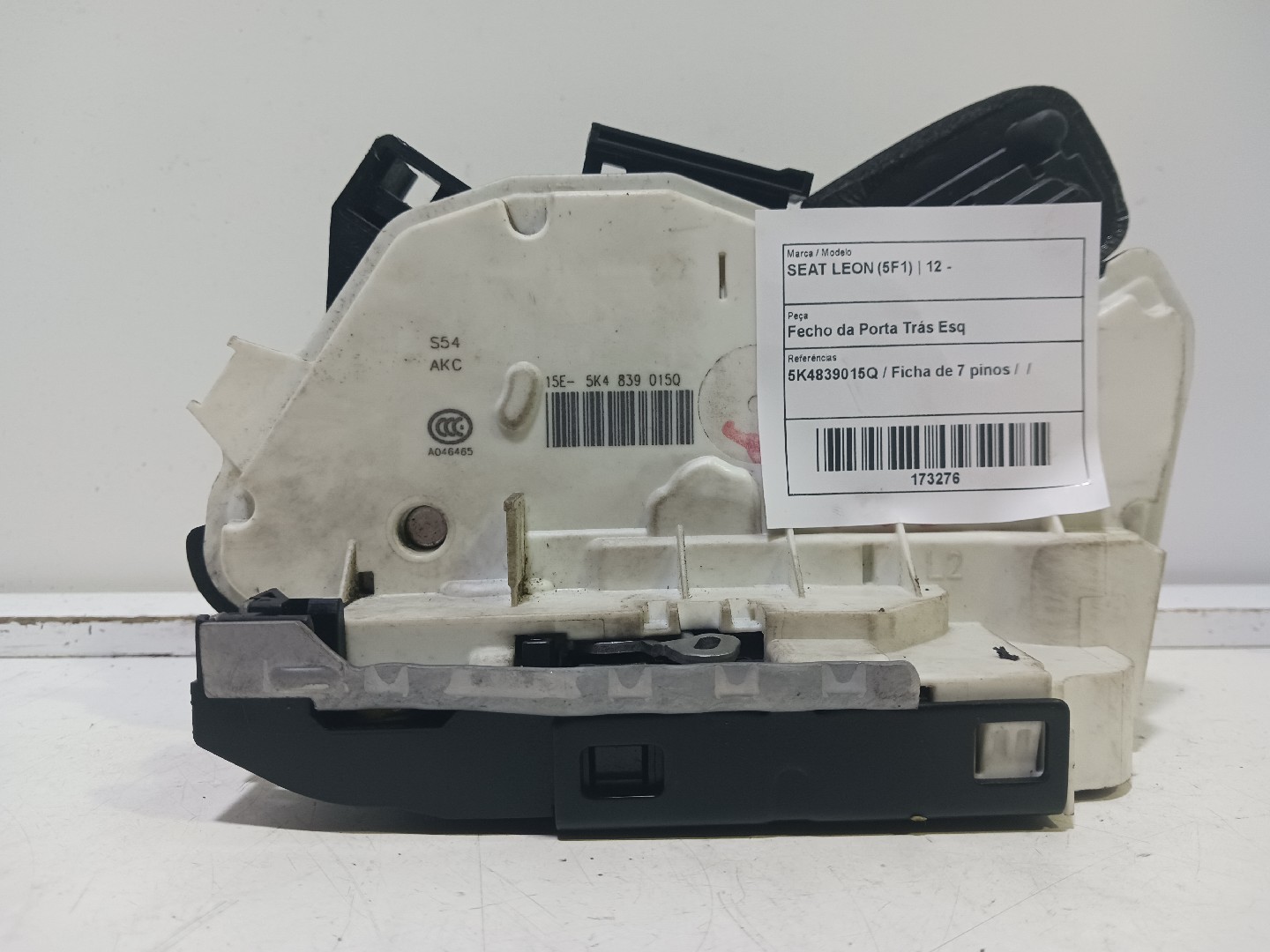 Fecho da Porta Trás Esq SEAT LEON (5F1) | 12 - 