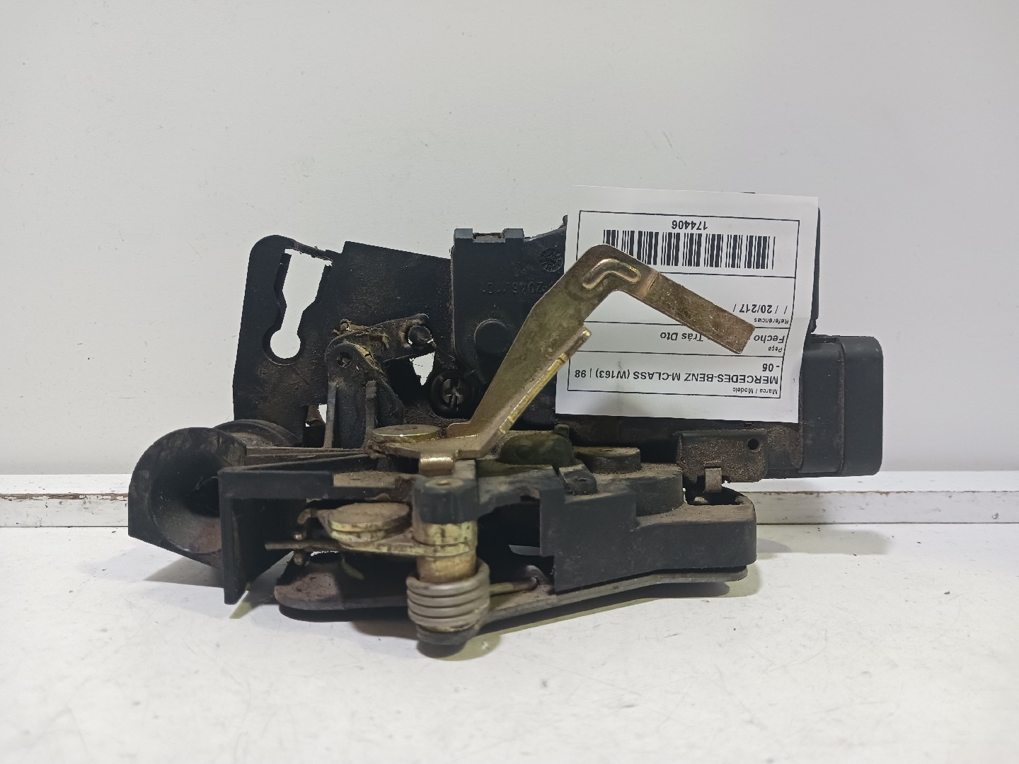 Fecho da Porta Trás Dto MERCEDES-BENZ M-CLASS (W163) | 98 - 05