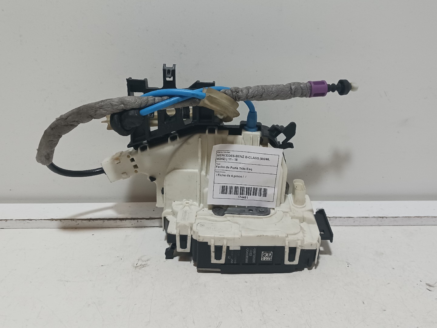 Fecho da Porta Trás Esq MERCEDES-BENZ B-CLASS (W246, W242) | 11 - 18