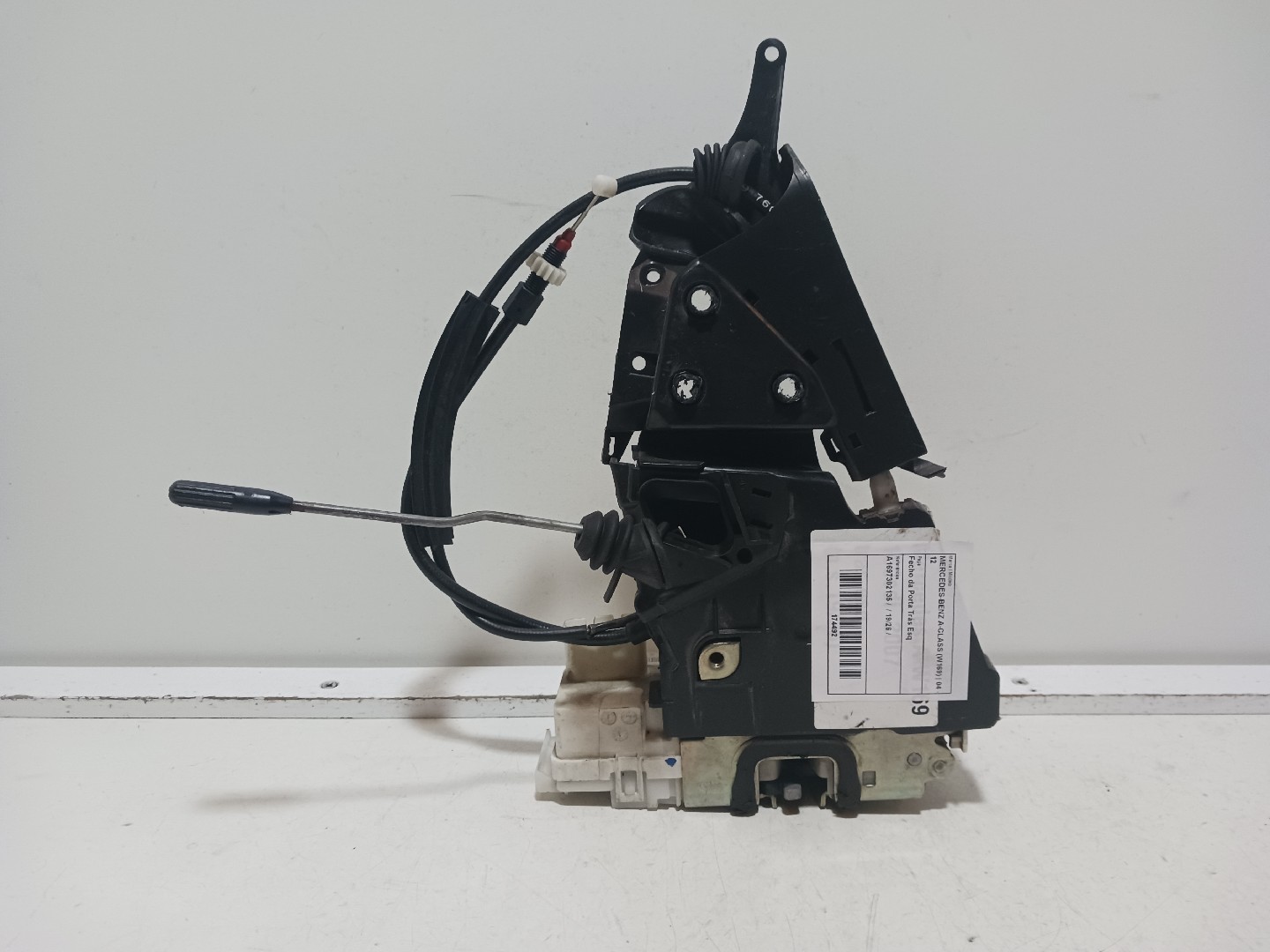 Fecho da Porta Trás Esq MERCEDES-BENZ A-CLASS (W169) | 04 - 12
