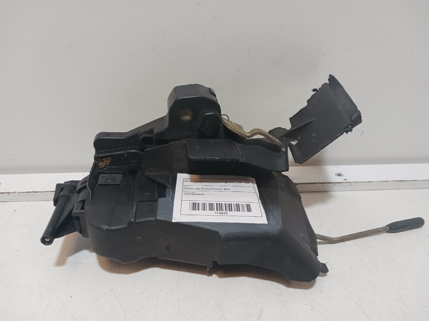 Fecho da Porta Frente Dto MERCEDES-BENZ SLK (R170) | 96 - 04