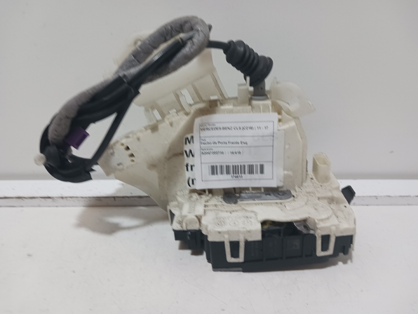 Fecho da Porta Frente Esq MERCEDES-BENZ CLS (C218) | 11 - 17