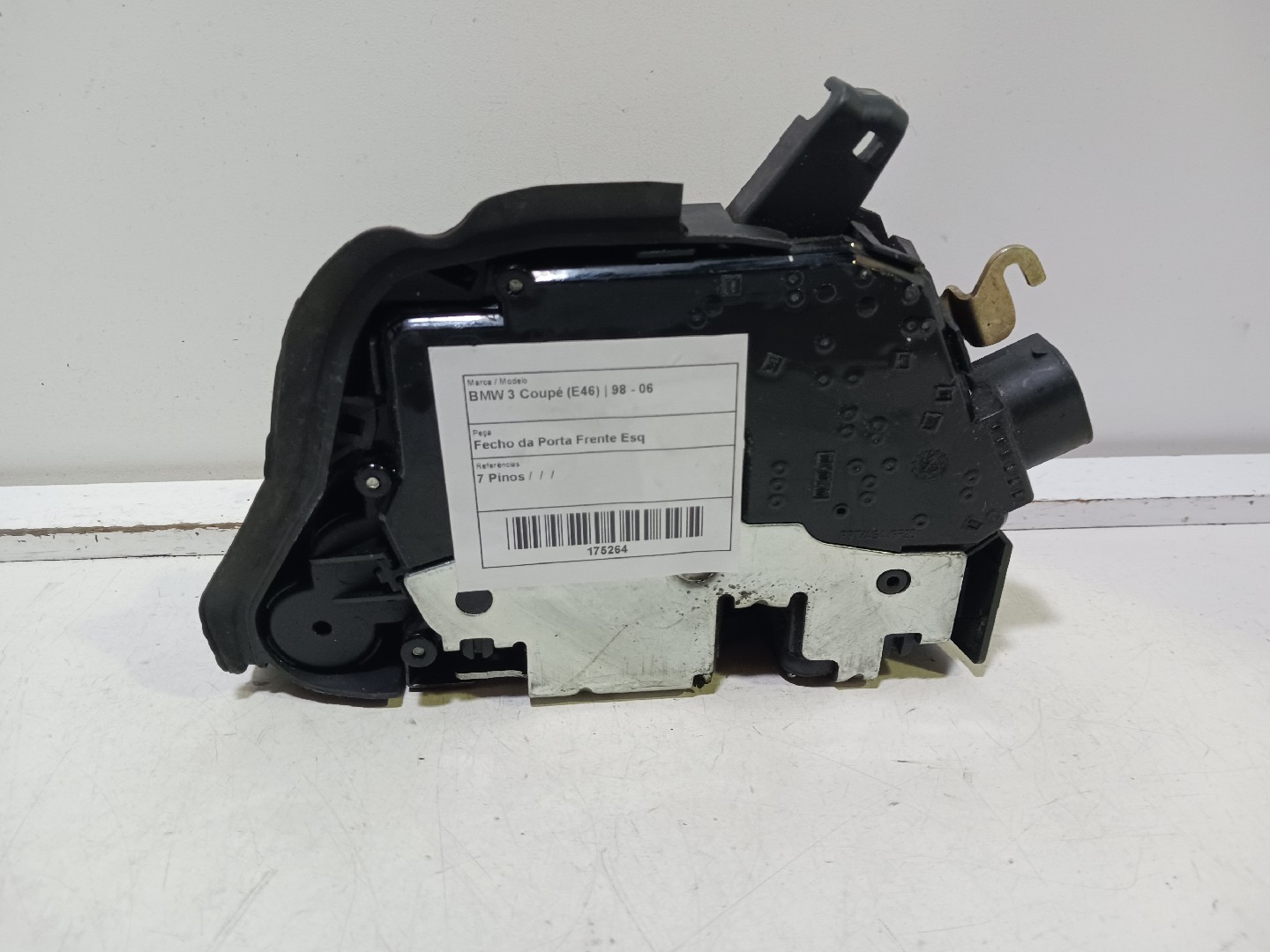 Fecho da Porta Frente Esq BMW 3 Coupé (E46) | 98 - 06