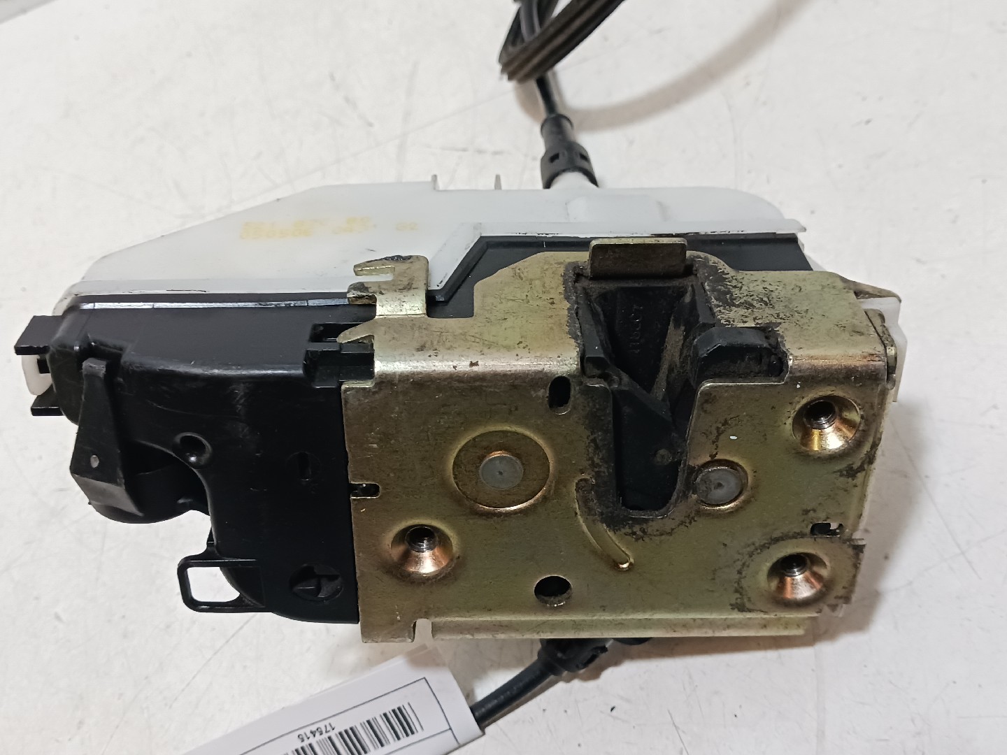 Fecho da Porta Frente Esq CITROEN C2 (JM_) | 03 - 17