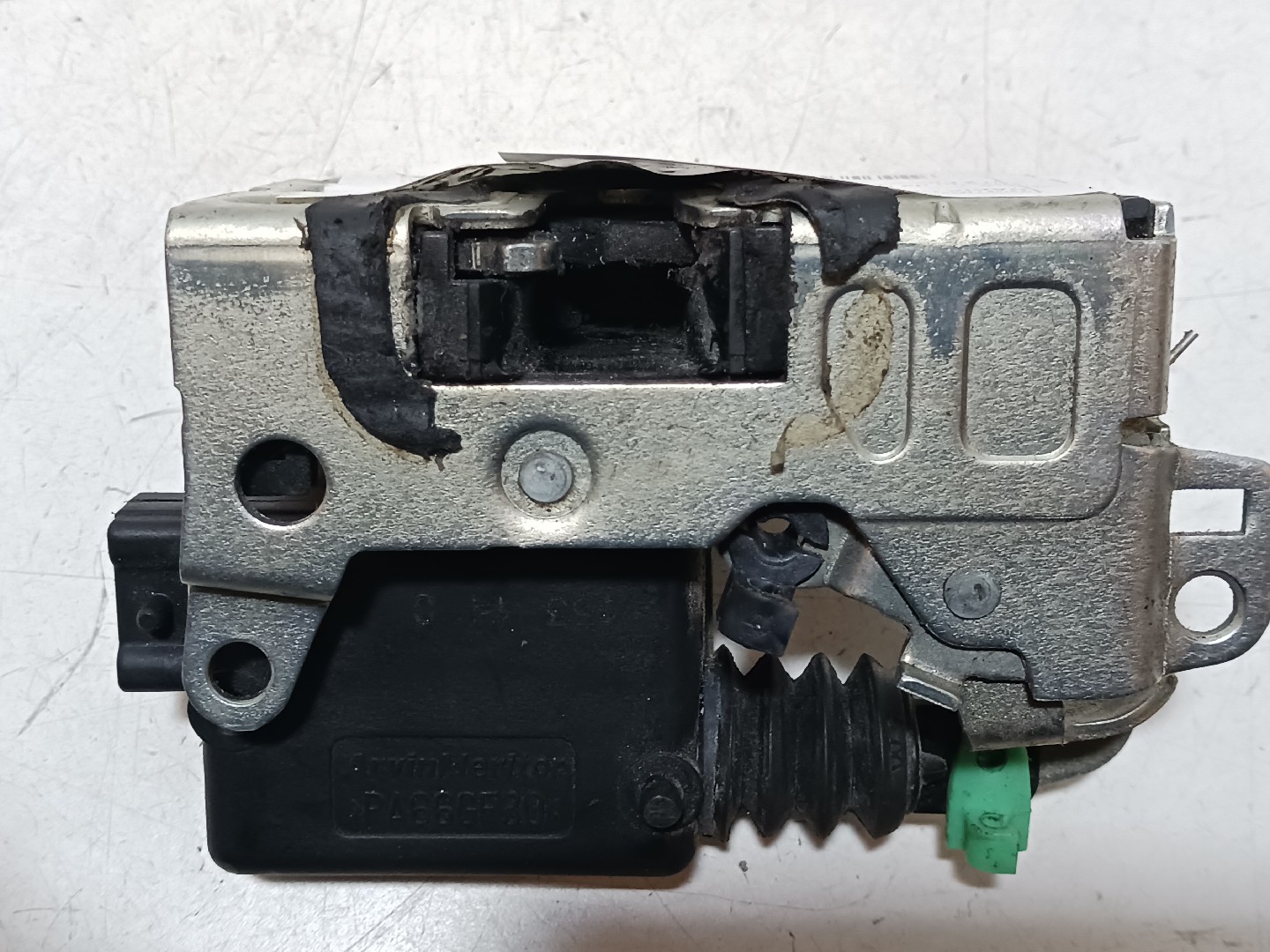 Fecho da Porta Frente Esq DACIA DUSTER (HS_) | 10 - 18