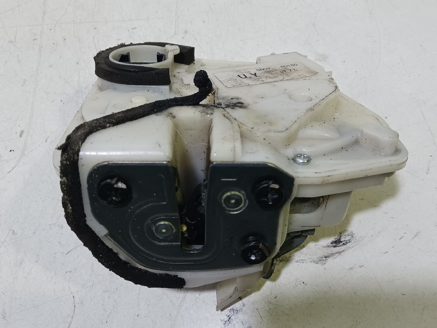 Fecho da Porta Frente Esq MAZDA 2 (DE_, DH_) | 07 - 15