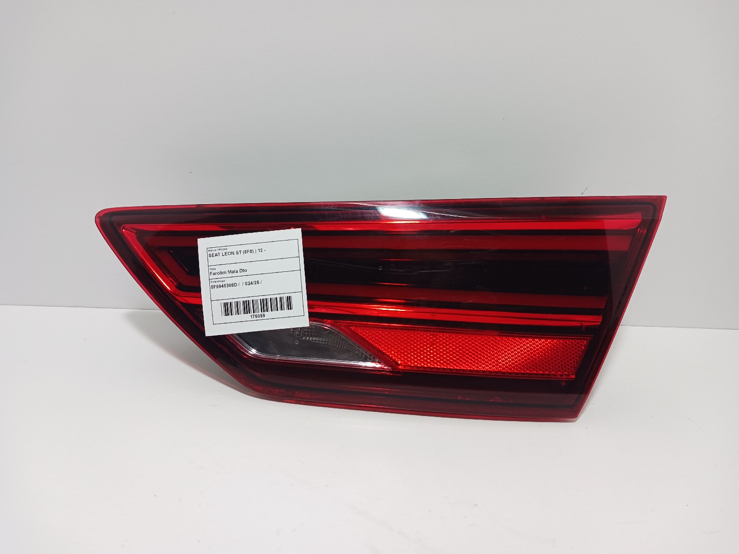 Farolim Mala Dto SEAT LEON ST (5F8) | 12 - 