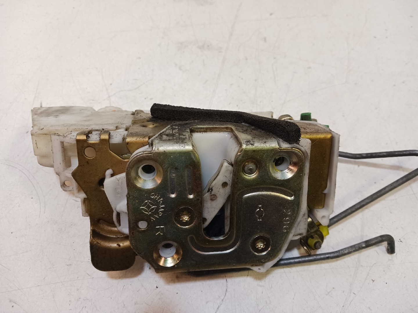 Fecho da Porta Frente Dto NISSAN NAVARRA (D22) | 98 - 07